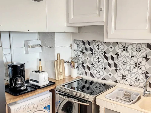 Studio Bormes-les-Mimosas, studio flat, 4 persons - photo_19514553681