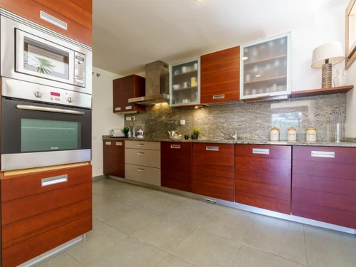 Apartment Marbella, 3 bedrooms, 6 persons - photo_1011964200434