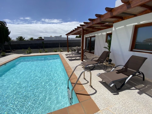 Villa Playa Blanca, 2 dormitorios, 4 personas - photo_1011866196200