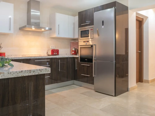 Villa Calahonda, 4 bedrooms, 12 persons - photo_1011949819637