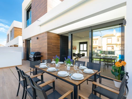 Villa El Campello, 4 Schlafzimmer, 10 Personen - photo_1011713052653