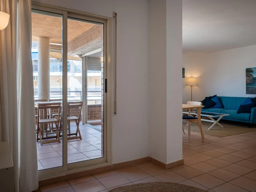 Apartamento Torredembarra, 3 dormitorios, 5 personas - photo_18448265643