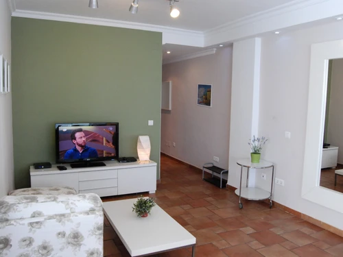 Apartamento Nerja, 3 dormitorios, 6 personas - photo_19081602658