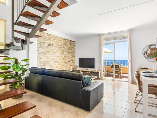 Apartment Radazul, 2 bedrooms, 4 persons - photo_1011463563995