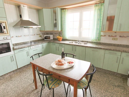 Villa Alhaurín de la Torre, 4 dormitorios, 10 personas - photo_1011874793913