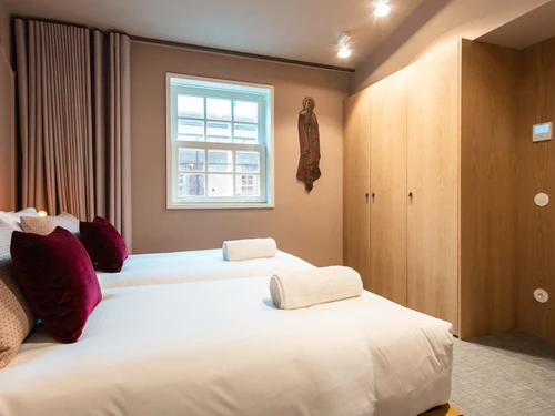 Apartment Braga, 1 bedroom, 4 persons - photo_1012159476026