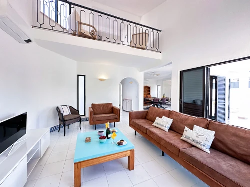 Villa Quarteira-Vilamoura, 3 bedrooms, 6 persons - photo_1012094085347