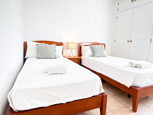 Villa Quarteira-Vilamoura, 3 bedrooms, 6 persons - photo_1012094085347