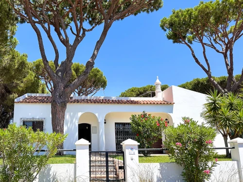 Villa Quarteira-Vilamoura, 4 bedrooms, 8 persons - photo_1012094087085