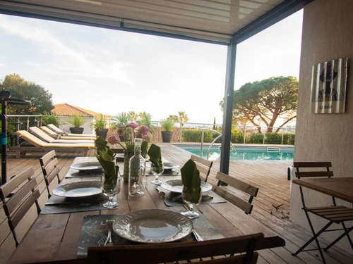 Villa Carqueiranne, 4 bedrooms, 8 persons - photo_1011805177596