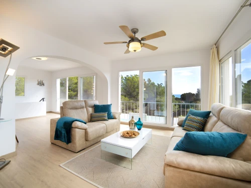 Ferienhaus Calp, 4 Schlafzimmer, 8 Personen - photo_13148070575