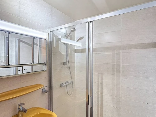 Apartment Les Gets, 2 bedrooms, 6 persons - photo_1011599270379