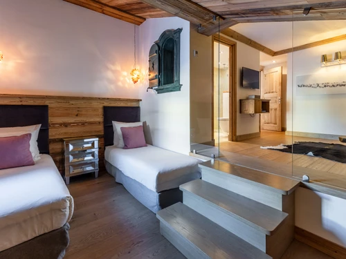 Chalet Courchevel 1850, 6 bedrooms, 12 persons - photo_1012164267720