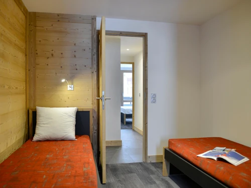 Apartment La Plagne Montchavin Les Coches, 6 bedrooms, 16 persons - photo_17735461292