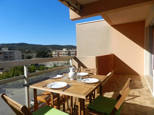 Apartamento Bormes-les-Mimosas, 1 dormitorio, 4 personas - photo_1012166716470