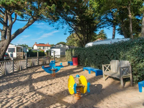 Camping Saint-Michel-Chef-Chef, 2 bedrooms, 2 persons - photo_1012166772525