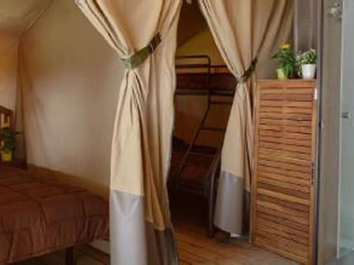 Camping Bormes-les-Mimosas, 2 bedrooms, 5 persons - photo_1012166774725