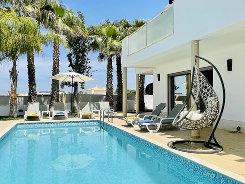 Villa Albufeira, 4 bedrooms, 10 persons - photo_18949614859