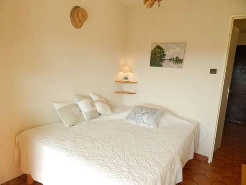 Apartment Bormes-les-Mimosas, 1 bedroom, 4 persons - photo_1012170835609