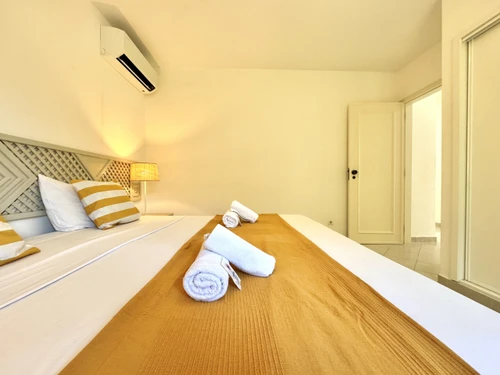 Apartment Albufeira, 2 bedrooms, 4 persons - photo_1012170990632