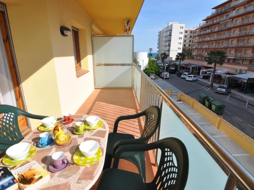 Apartamento Roses, 2 dormitorios, 6 personas - photo_1011272295338