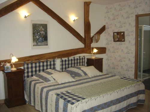 Guestroom Saint-Nicolas-lès-Cîteaux, 1 pièce, 3 personnes - photo_1011695260662