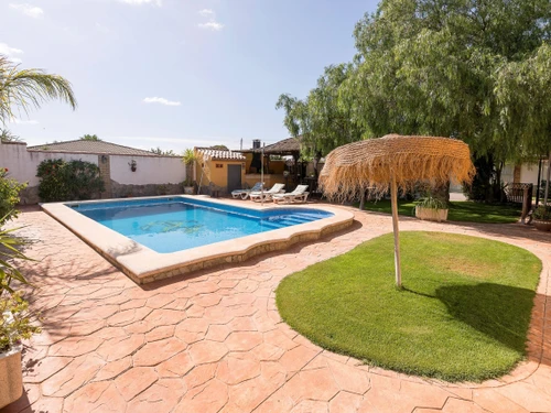 Villa Chiclana de la Frontera, 5 pièces, 7 personnes - photo_1012177872256