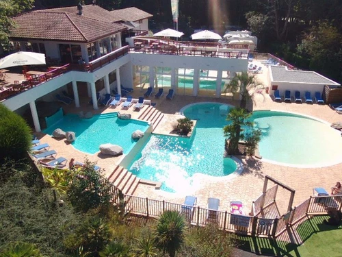 Camping Espelette, 3 Schlafzimmer, 7 Personen - photo_1012178493733