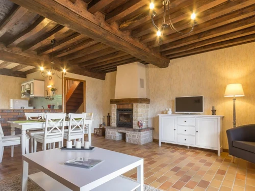 Gîte Cussy-le-Châtel, 3 pièces, 5 personnes - photo_1011695289446