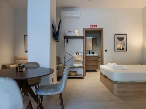 Apartment Valencia, studio flat, 2 persons - photo_1012187369921