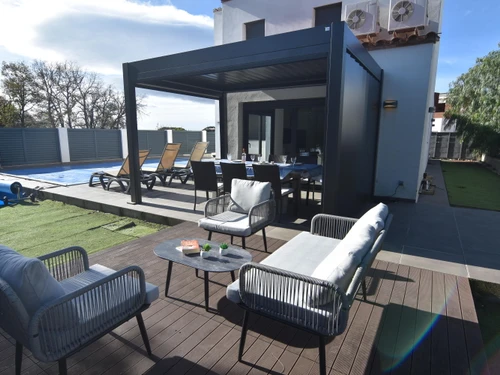 Villa Roses, 4 bedrooms, 8 persons - photo_1011503386159