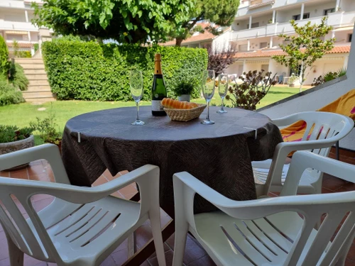 Apartamento L'Escala, 1 dormitorio, 4 personas - photo_18949352528