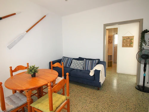 Apartment Llançà, 2 bedrooms, 4 persons - photo_1012201317864