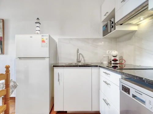 Apartment Roses, 2 bedrooms, 4 persons - photo_1012202727462