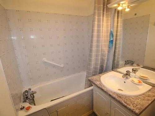 Apartment Bagnères-de-Luchon, 2 bedrooms, 4 persons - photo_1012202792059