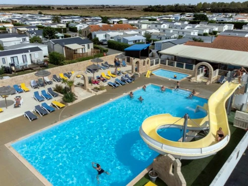 Camping La Tranche-sur-Mer, 3 pièces, 4 personnes - photo_1012202929327