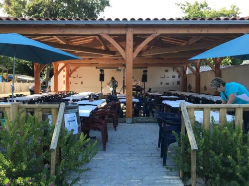 Camping Jard-sur-Mer, 2 bedrooms, 6 persons - photo_1012202933310