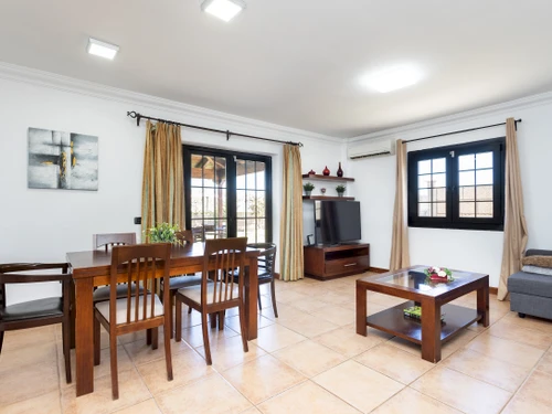 Villa Arafo, 5 pièces, 8 personnes - photo_1012205101645