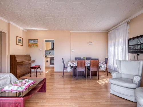 Villa Roses, 3 bedrooms, 6 persons - photo_1012078416704