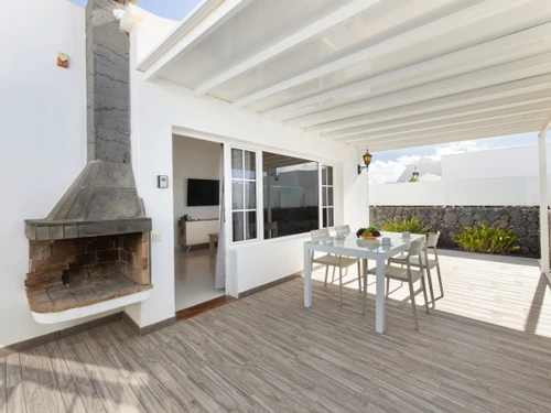 Villa Puerto del Carmen, 2 Schlafzimmer, 4 Personen - photo_1012145913455