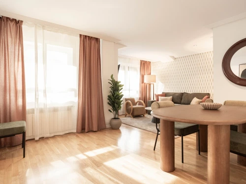 Apartamento Madrid, 3 dormitorios, 8 personas - photo_1012212789339