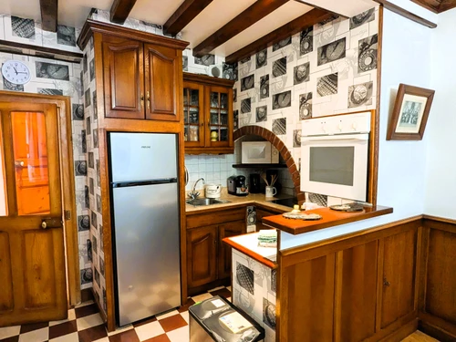 Casa rural Ancy-le-Franc, 2 dormitorios, 4 personas - photo_1011695364638