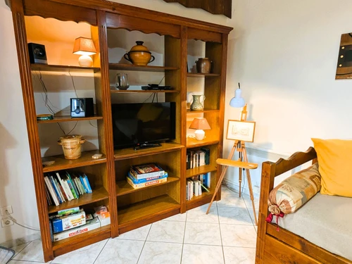 Casa rural Ancy-le-Franc, 2 dormitorios, 4 personas - photo_1011695364638