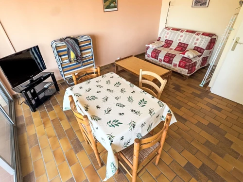 Apartment Six-Fours-les-Plages, studio flat, 2 persons - photo_1012217131147