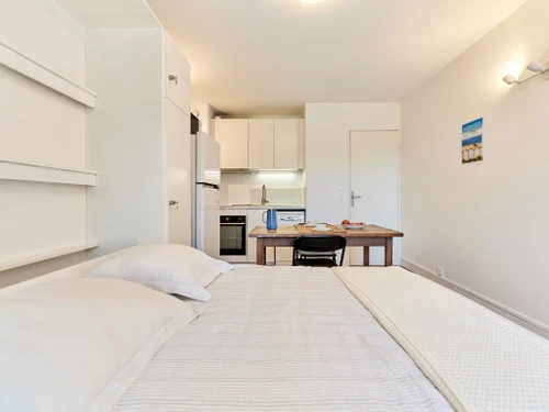 Apartment Courseulles-sur-Mer, studio flat, 2 persons - photo_1011886757547