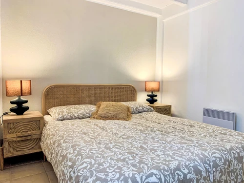 Villa Roquebrune-sur-Argens, 2 bedrooms, 4 persons - photo_1011929057680