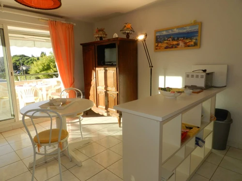 Appartement Le Lavandou, 1 pièce, 4 personnes - photo_1012217445308