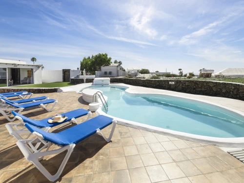 Villa Puerto del Carmen, 3 bedrooms, 6 persons - photo_1012212789195