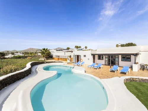 Villa Puerto del Carmen, 3 bedrooms, 6 persons - photo_1012212789195