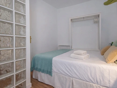 Apartment Madrid, 2 bedrooms, 6 persons - photo_1011773852245